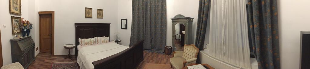 Il Piccolo Castello Busteni Buşteni Quarto foto
